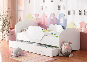 Детская кровать с бортиками Тучка с ящиком, корпус Белый, фасад Белый в Рыбинске