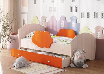 Кровать детская Тучка с ящиком, корпус Дуб млечный, фасад Оранжевый в Ярославле