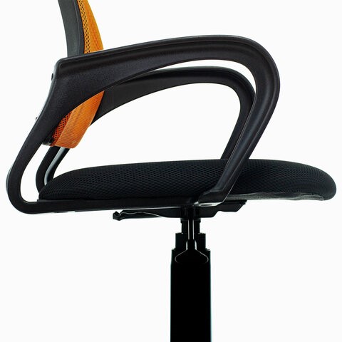 Кресло компьютерное Brabix Fly MG-396 (с подлокотниками, сетка, оранжевое/черное) 532084 в Ярославле - изображение 9
